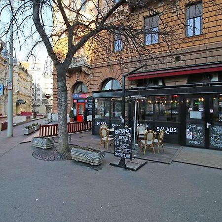 Cosy Cottage - Cheerful Apartment In The Center Budapeste Exterior foto